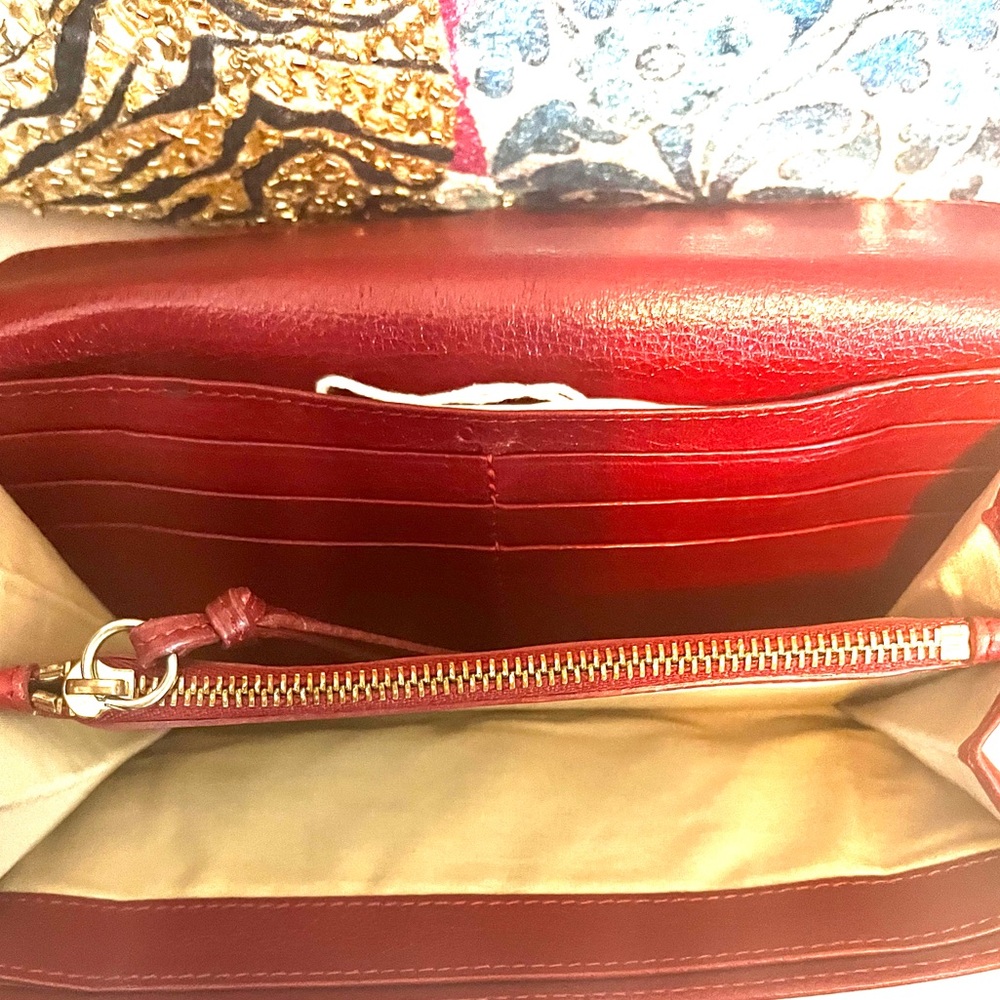 Chloe Lily Long Wallet Red - Picture 3 of 6